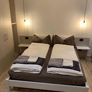  Apartment Casa Talvena Italien